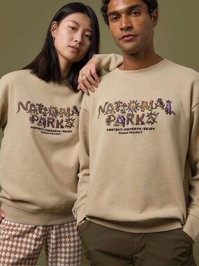 Parks Project 90s Doodle Parks Crewneck Sweatshirt Beige Unisex Size Medium